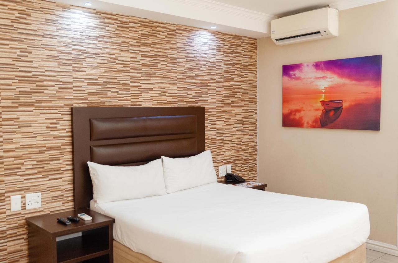 Bayside Hotel 100 Pixley Kaseme Street Durban Esterno foto
