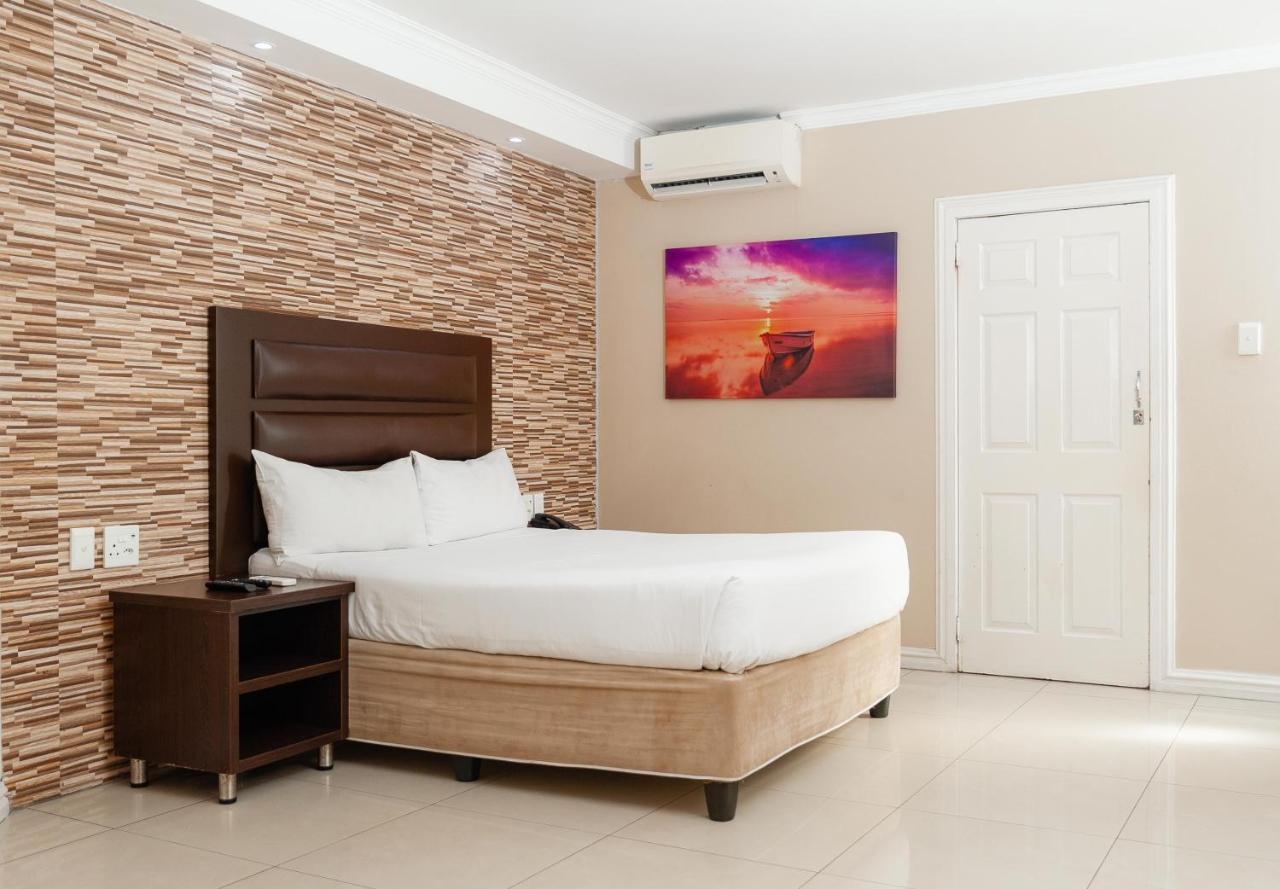 Bayside Hotel 100 Pixley Kaseme Street Durban Esterno foto